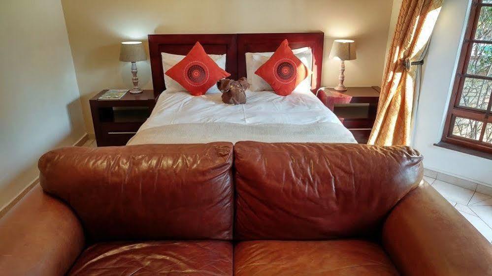 The Dorr Guest House Sandton Exteriör bild